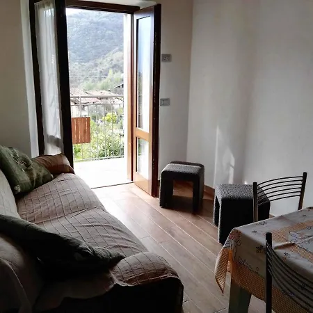 In Tremosine/gardasee 22564 Tatil Evi *