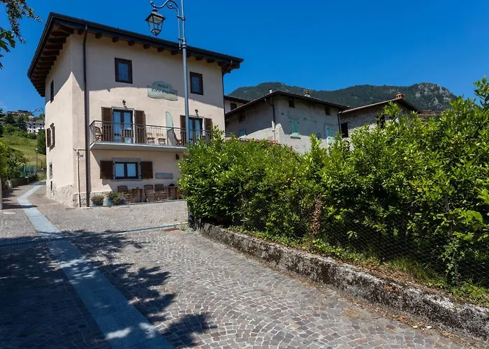 In - Gardasee 22564 * Tremosine